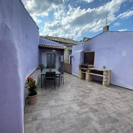 Gite Le Patio בית נופש *